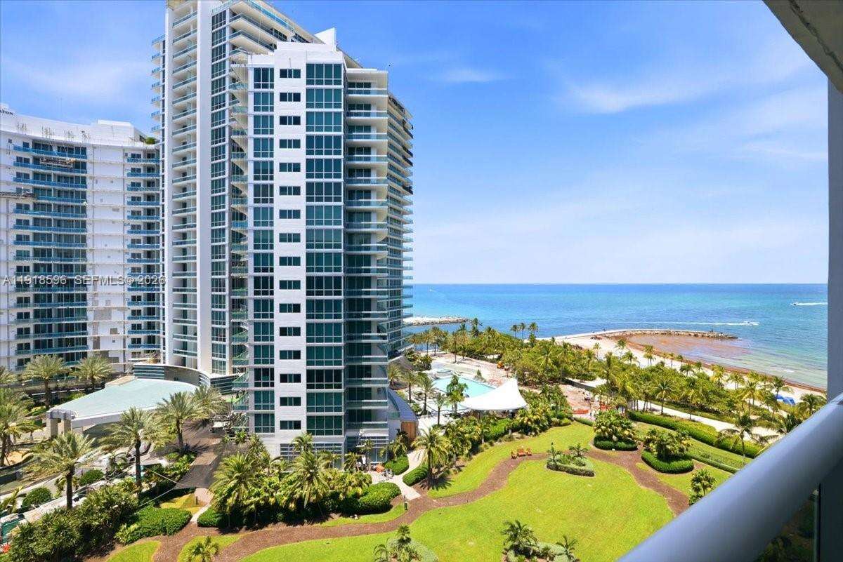 Harbour House at 10275 Collins Ave, Bal Harbour, FL 33154 - For Sale photo 18