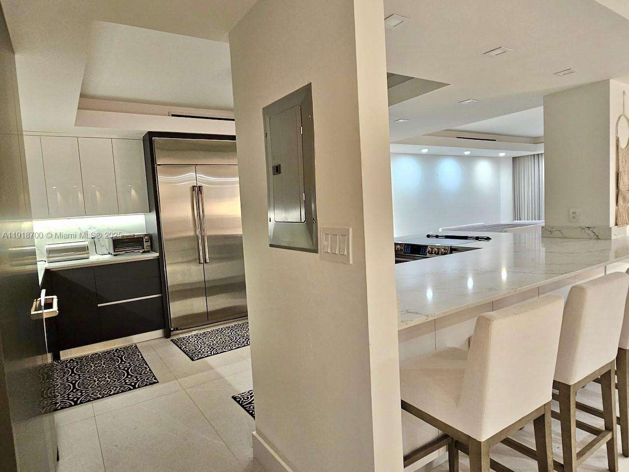 King Cole at 900 Bay Dr, Miami Beach, FL 33141 - For Sale photo 17