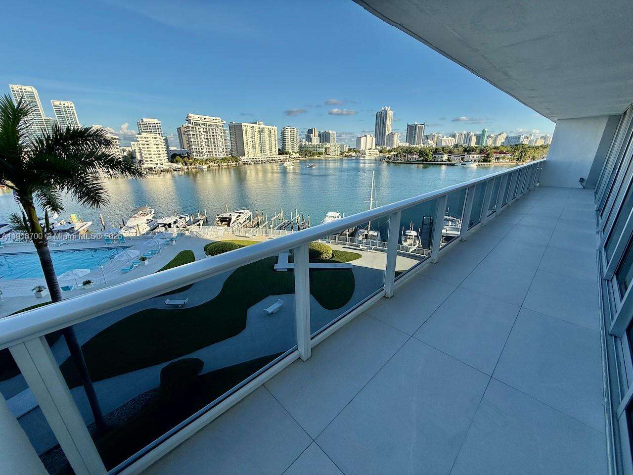 King Cole at 900 Bay Dr, Miami Beach, FL 33141 - For Sale photo 20