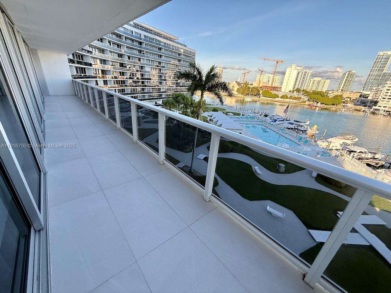 King Cole at 900 Bay Dr, Miami Beach, FL 33141 - For Sale photo 22