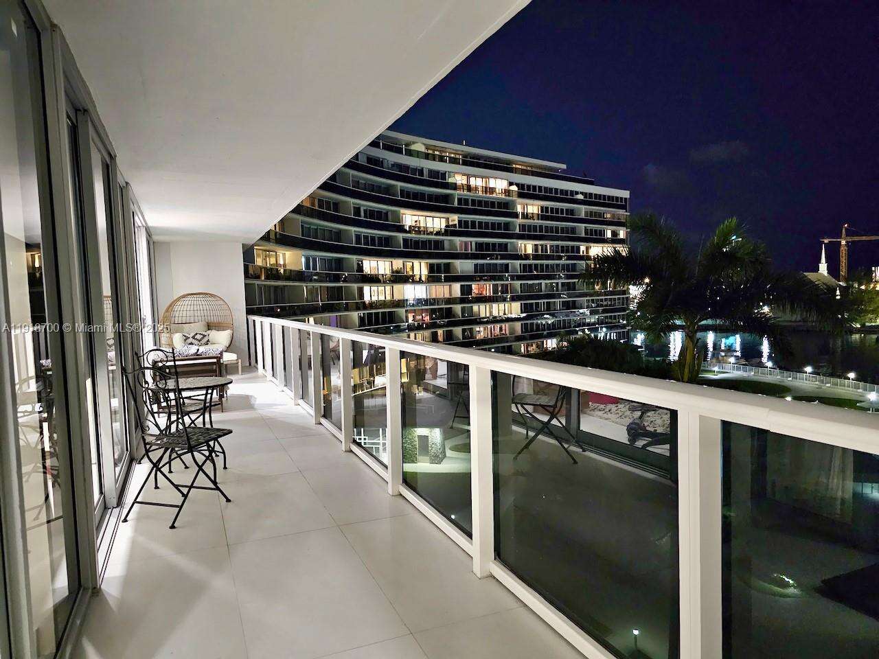 King Cole at 900 Bay Dr, Miami Beach, FL 33141 - For Sale photo 23