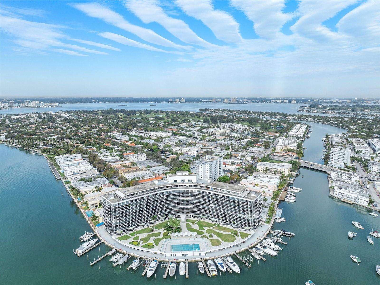 King Cole at 900 Bay Dr, Miami Beach, FL 33141 - For Sale photo 37