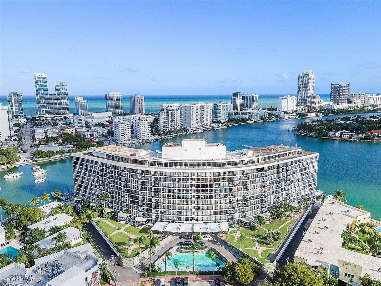 King Cole at 900 Bay Dr, Miami Beach, FL 33141 - For Sale photo 45