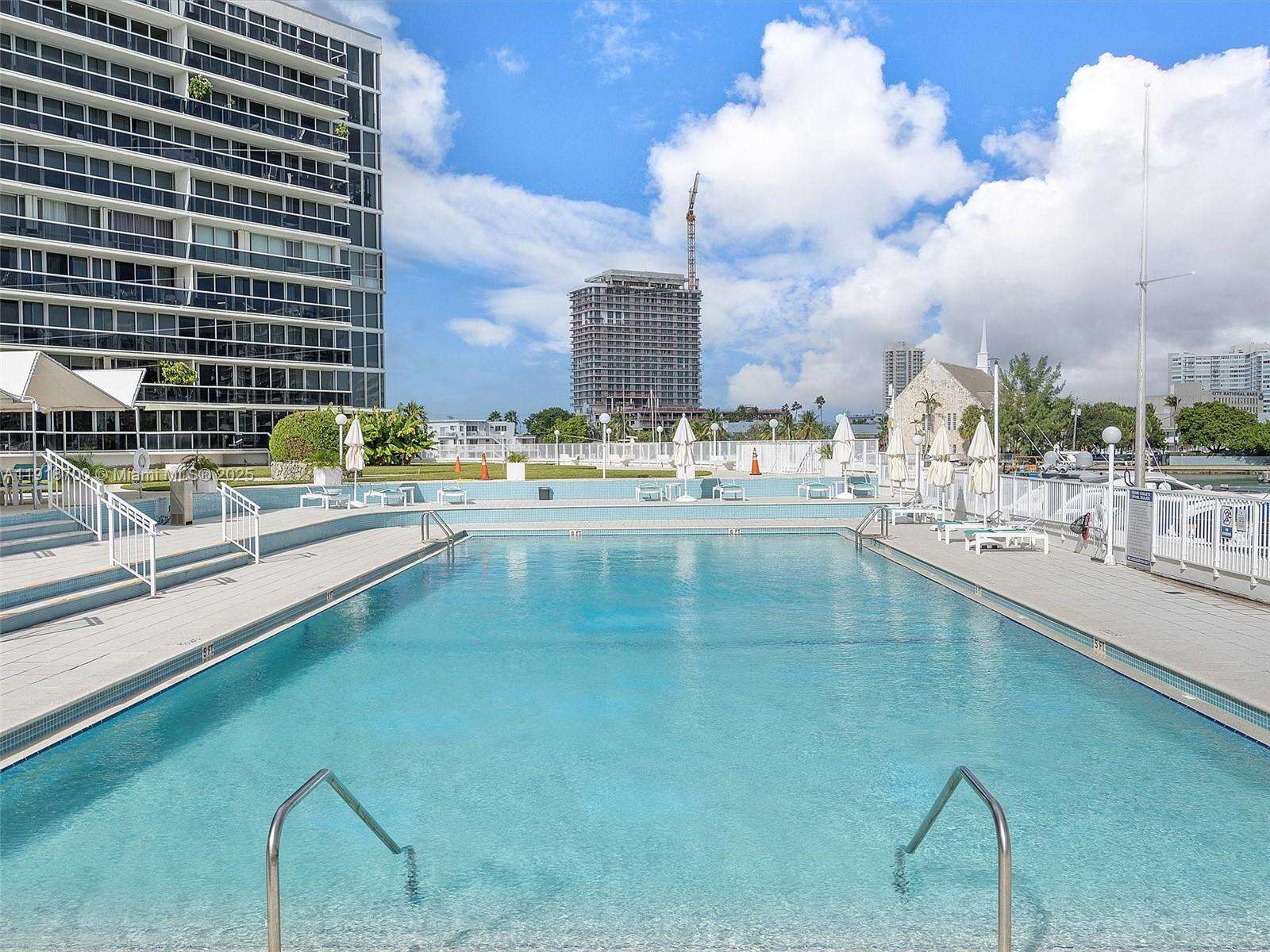 King Cole at 900 Bay Dr, Miami Beach, FL 33141 - For Sale photo 51