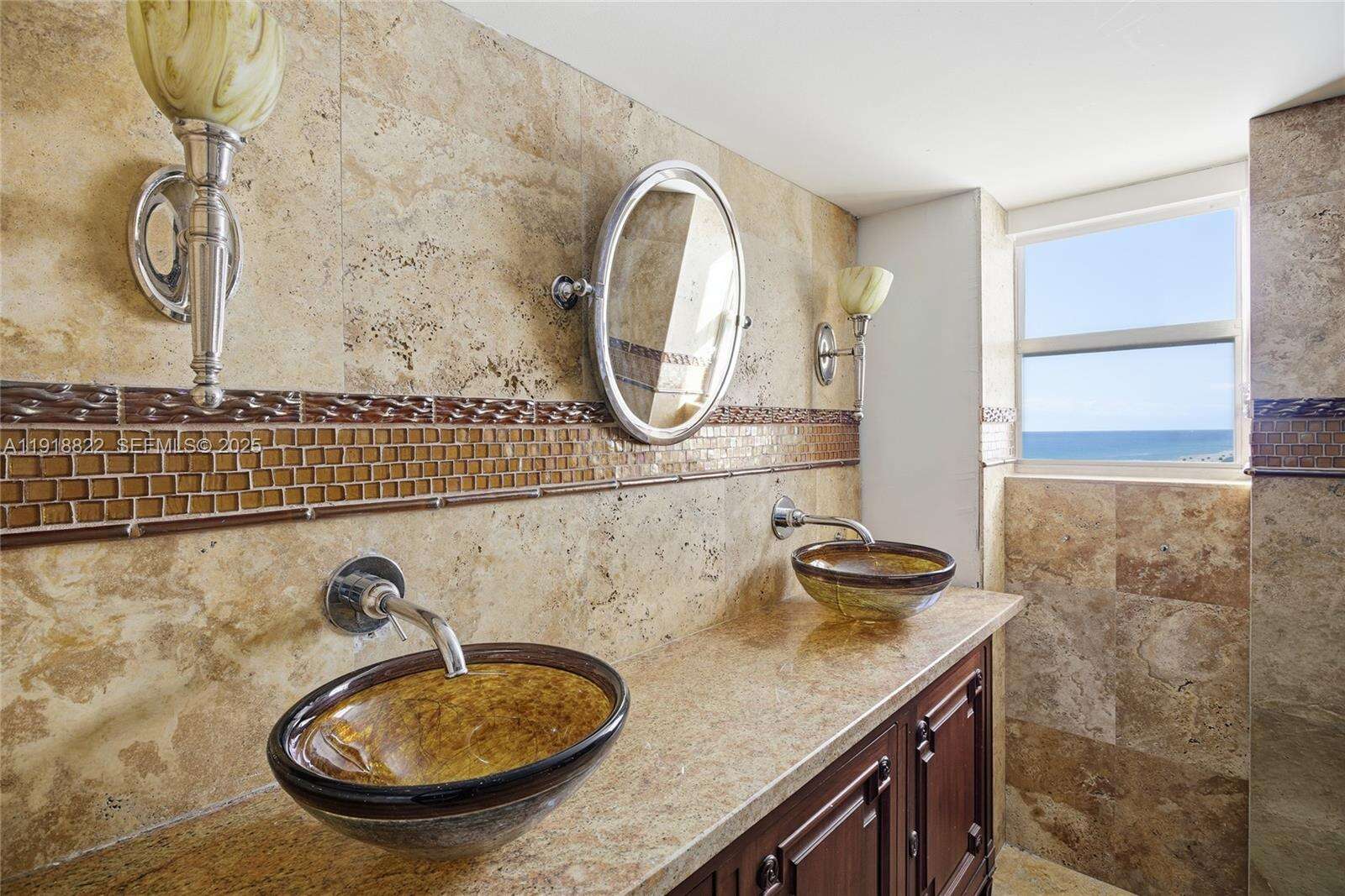 Oceanside Plaza at 5555 Collins Ave, Miami Beach, FL 33140 - For Sale photo 34