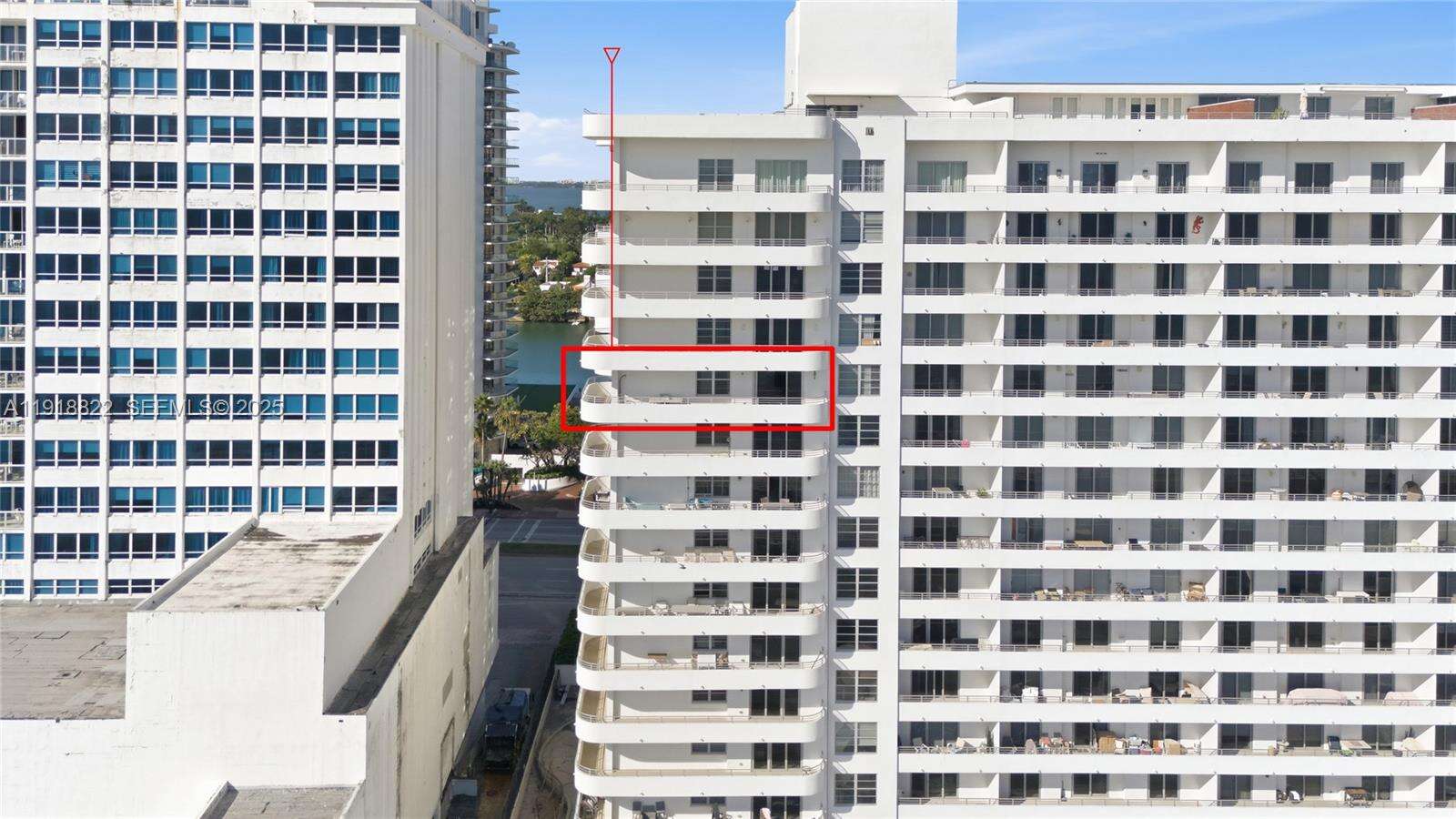 Oceanside Plaza at 5555 Collins Ave, Miami Beach, FL 33140 - For Sale photo 7