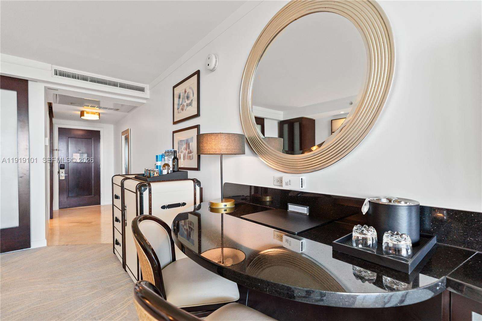 Fontainebleau 3 at 4391 Collins Ave, Miami Beach, FL 33140 - For Sale photo 16
