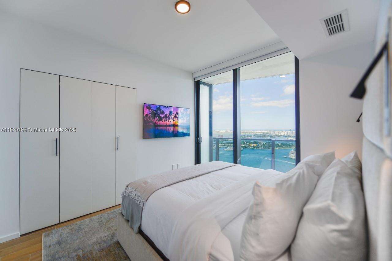 The Elser at 398 5 St, Miami, FL 33132 - For Sale photo 4
