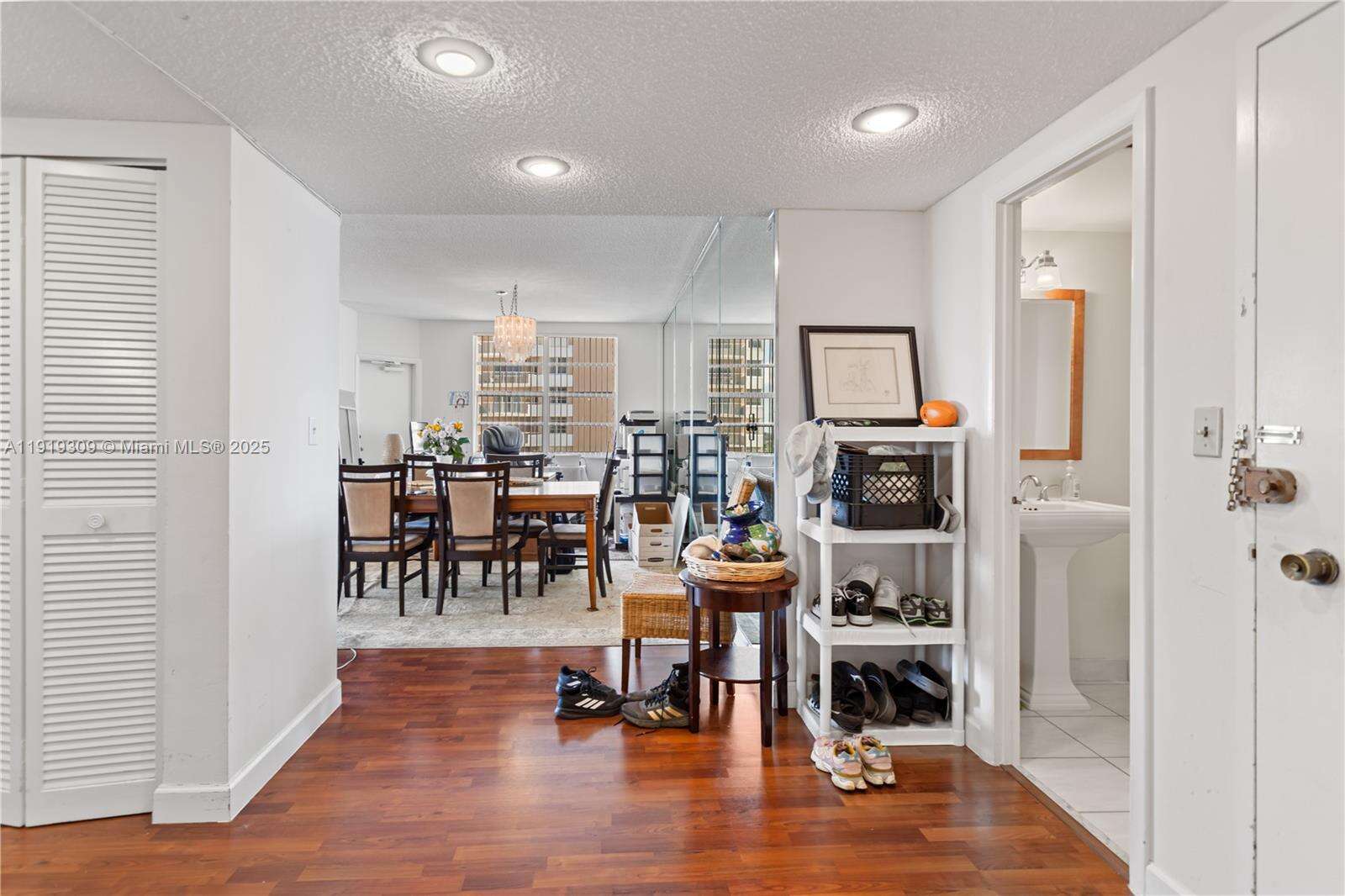 The Hemispheres at 1980 Ocean Dr, Hallandale Beach, FL 33009 - For Sale photo 19