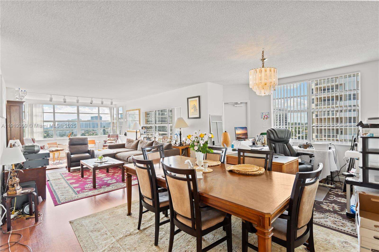 The Hemispheres at 1980 Ocean Dr, Hallandale Beach, FL 33009 - For Sale photo 22