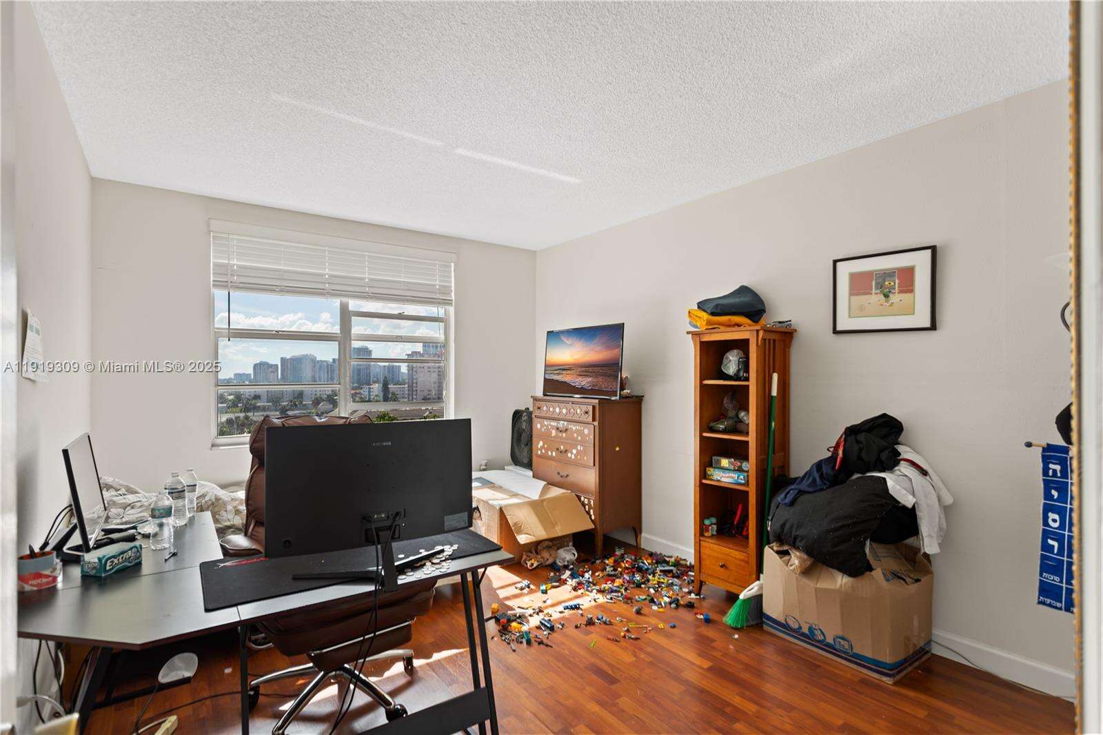 The Hemispheres at 1980 Ocean Dr, Hallandale Beach, FL 33009 - For Sale photo 46