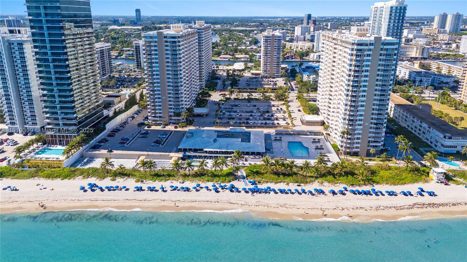 The Hemispheres at 1980 Ocean Dr, Hallandale Beach, FL 33009 - For Sale photo 6