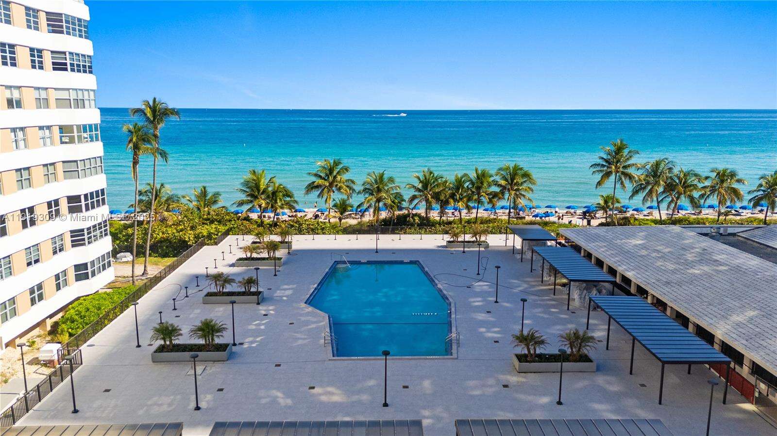 The Hemispheres at 1980 Ocean Dr, Hallandale Beach, FL 33009 - For Sale photo 9