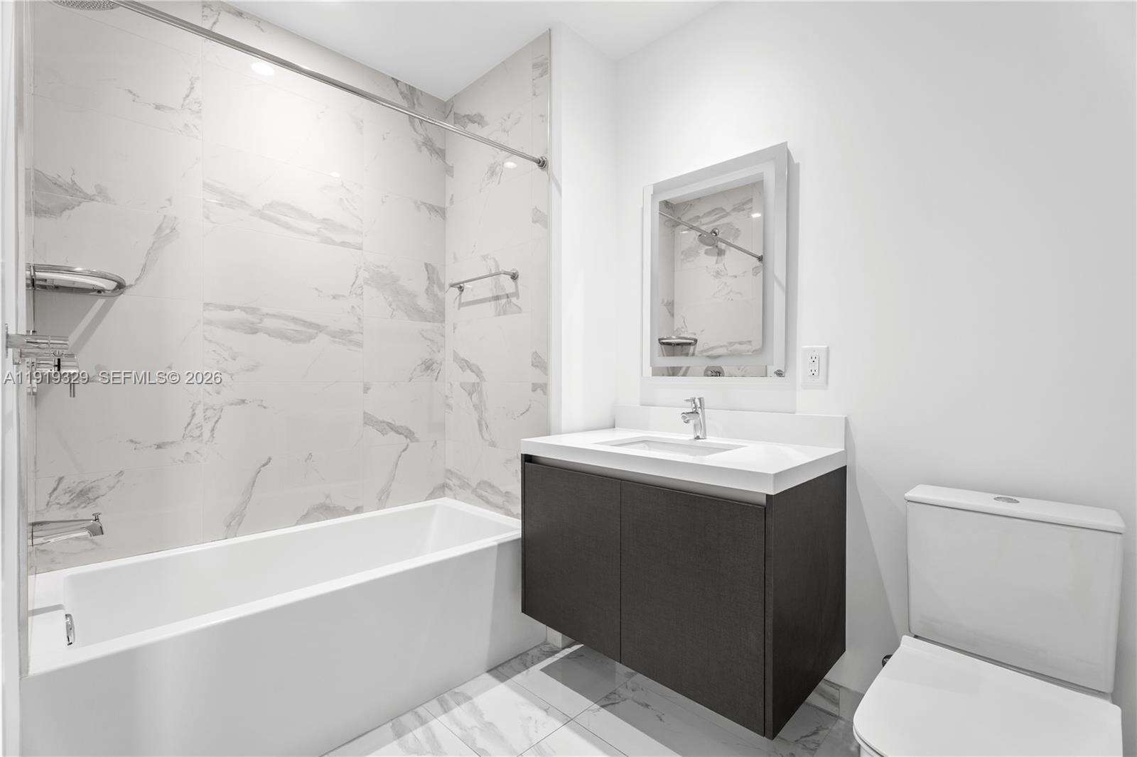 PARAMOUNT MIAMI WORLDCENTER - 851 1 Ave, Miami, FL 33132 | Picture 27