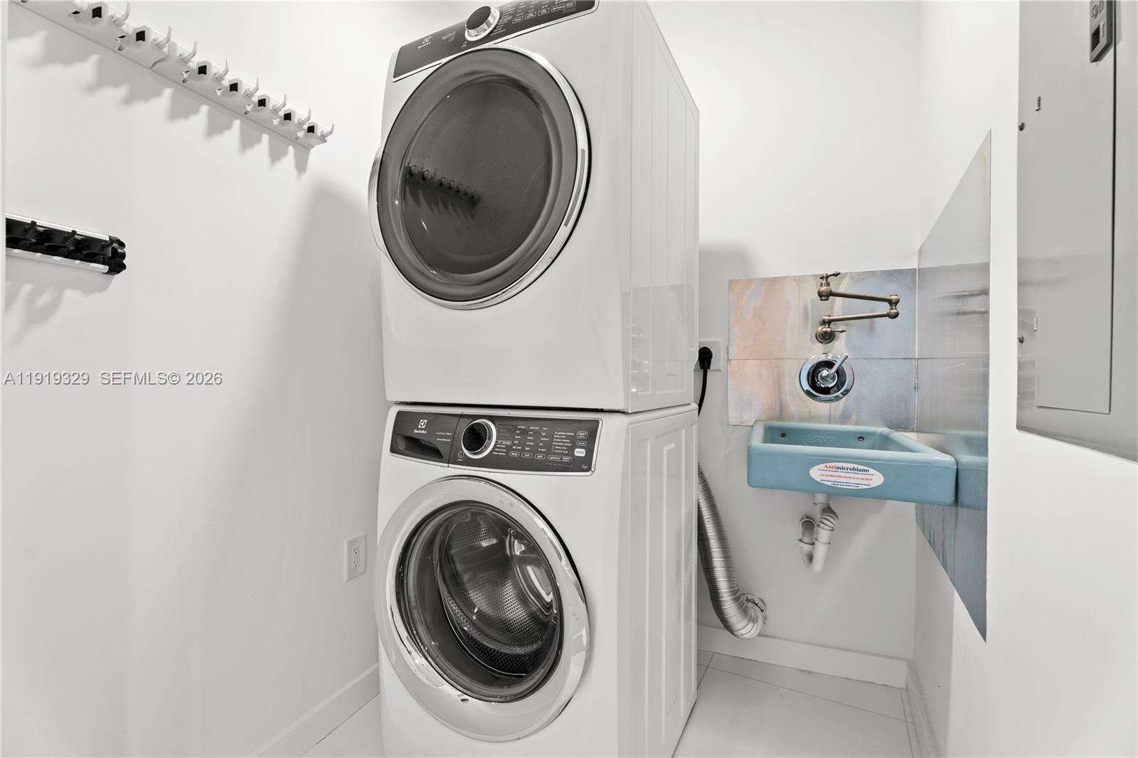 PARAMOUNT MIAMI WORLDCENTER - 851 1 Ave, Miami, FL 33132 | Picture 28