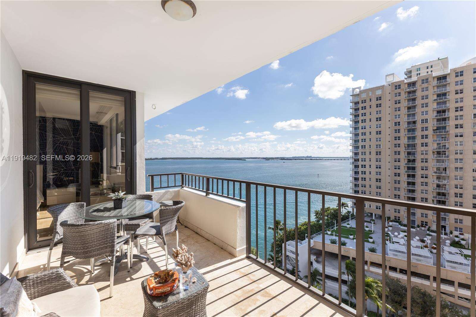 Brickell Key 1 at 520 Brickell Key Dr, Miami, FL 33131 - For Sale photo 1