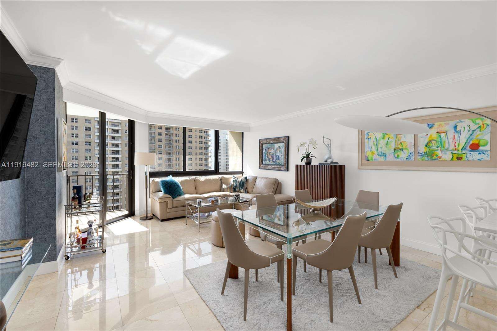 Brickell Key 1 at 520 Brickell Key Dr, Miami, FL 33131 - For Sale photo 11