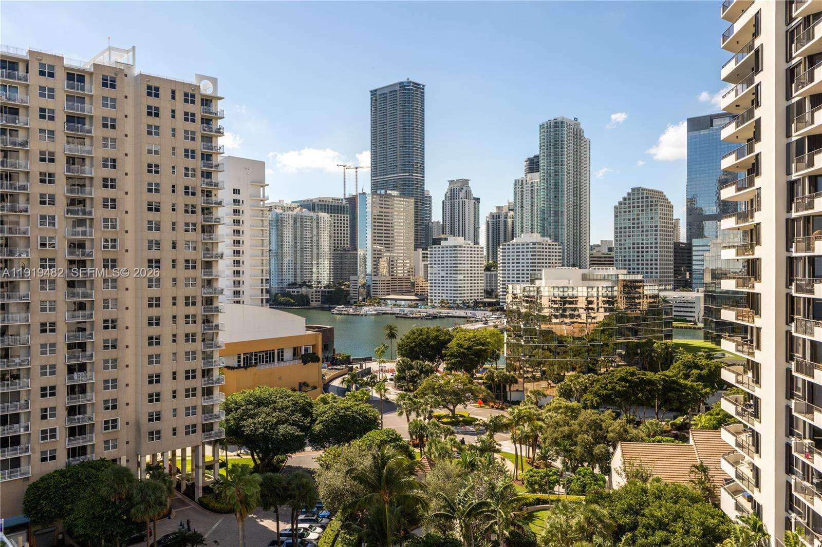 Brickell Key 1 at 520 Brickell Key Dr, Miami, FL 33131 - For Sale photo 15