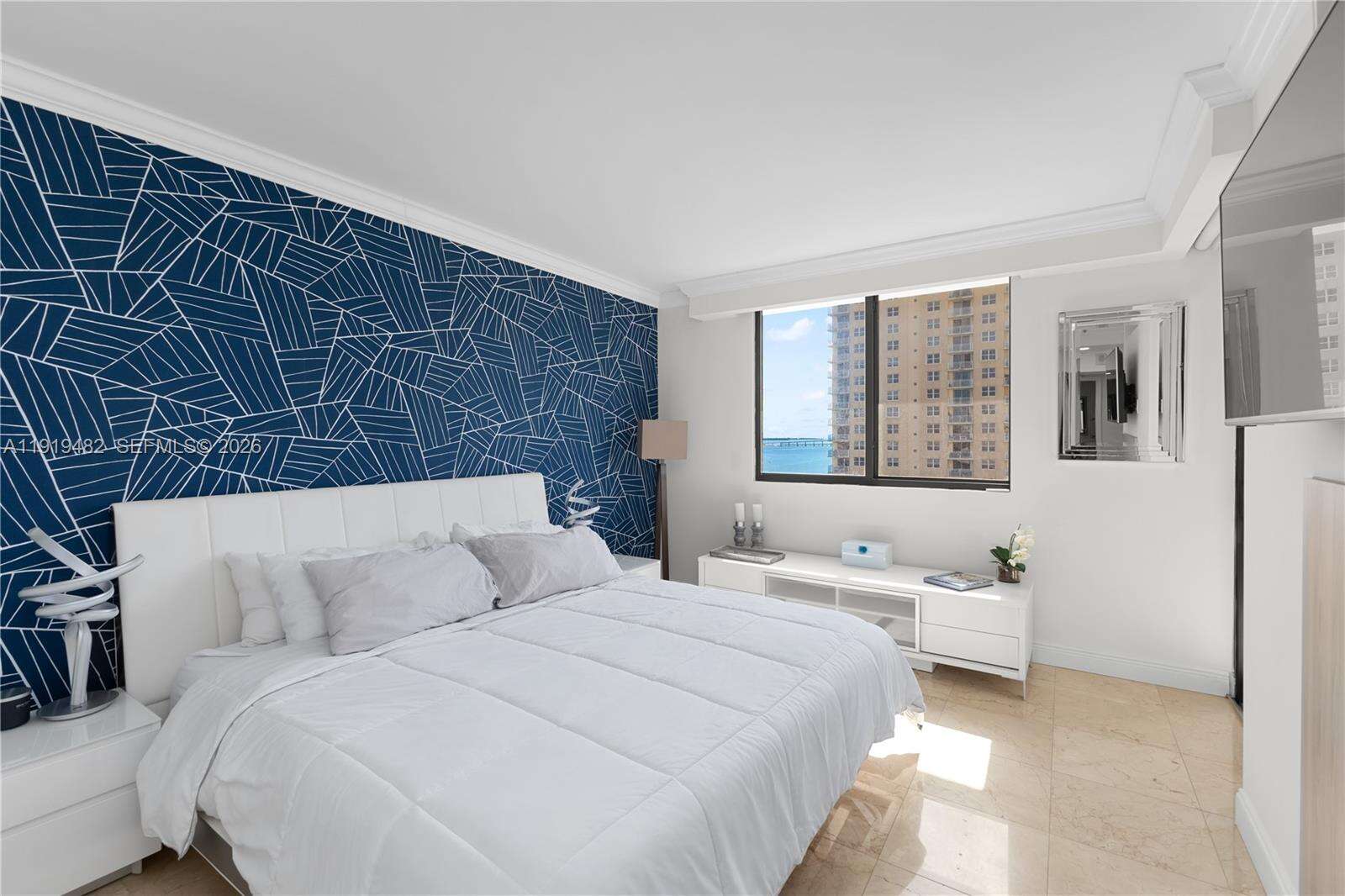 Brickell Key 1 at 520 Brickell Key Dr, Miami, FL 33131 - For Sale photo 17