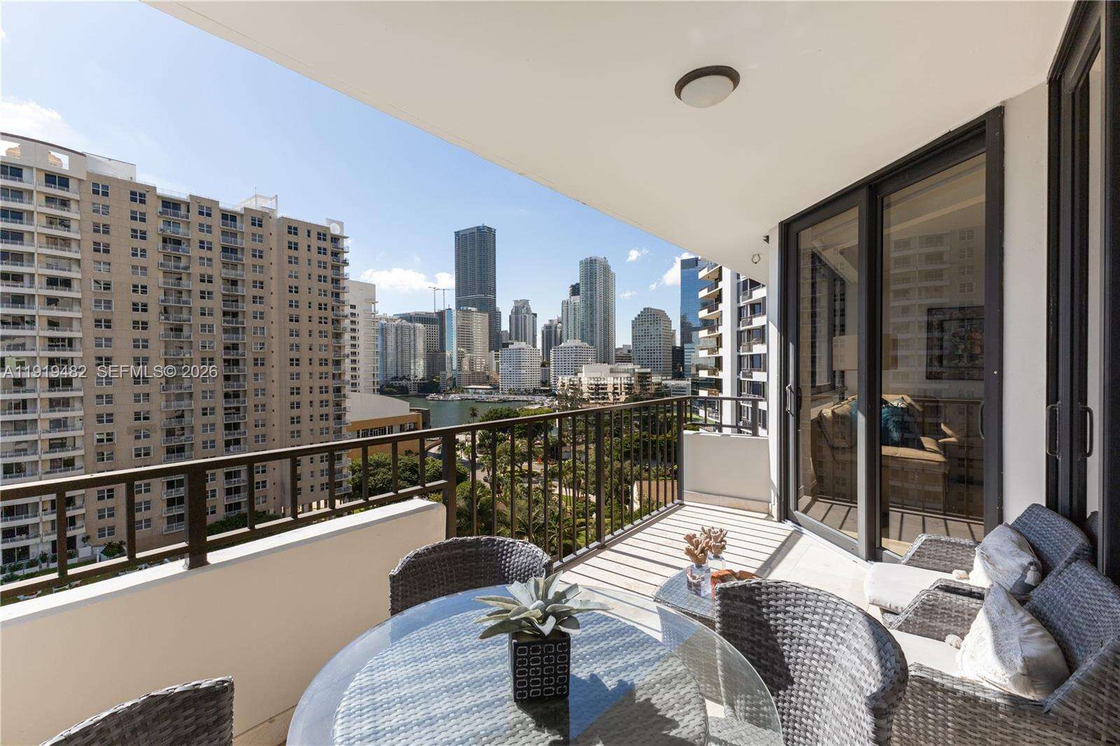 Brickell Key 1 at 520 Brickell Key Dr, Miami, FL 33131 - For Sale photo 3