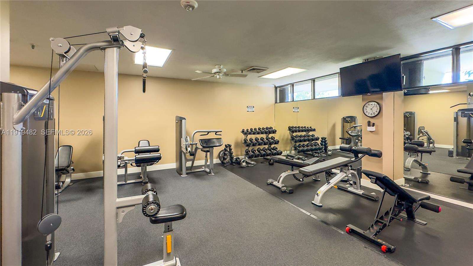 Brickell Key 1 at 520 Brickell Key Dr, Miami, FL 33131 - For Sale photo 30