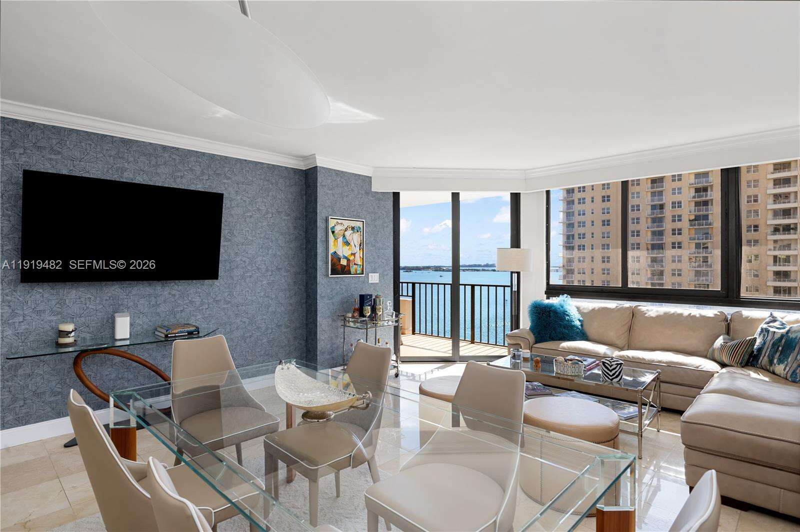 Brickell Key 1 at 520 Brickell Key Dr, Miami, FL 33131 - For Sale photo 5