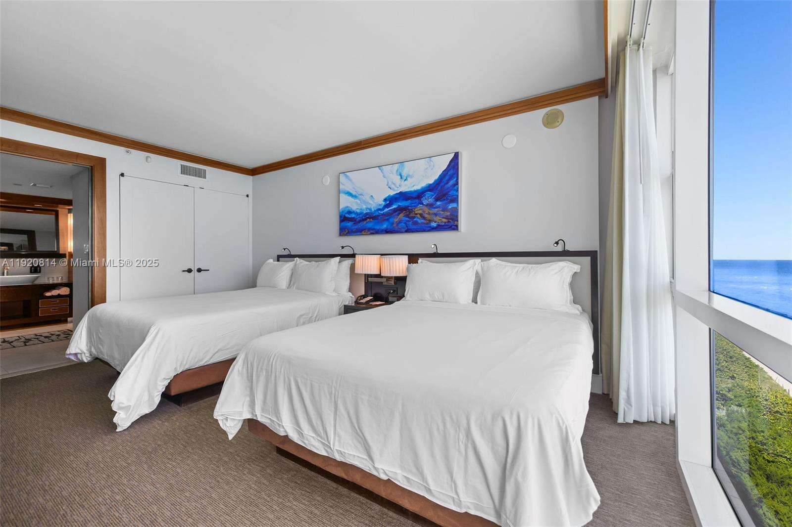 CENTRAL CARILLON BEACH - 6801 Collins Ave, Miami Beach, FL 33141 | Picture 13