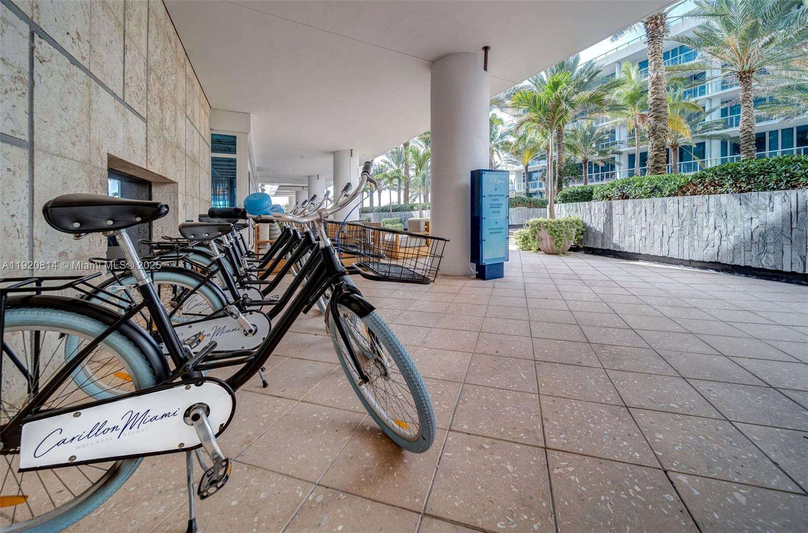 CENTRAL CARILLON BEACH - 6801 Collins Ave, Miami Beach, FL 33141 | Picture 21