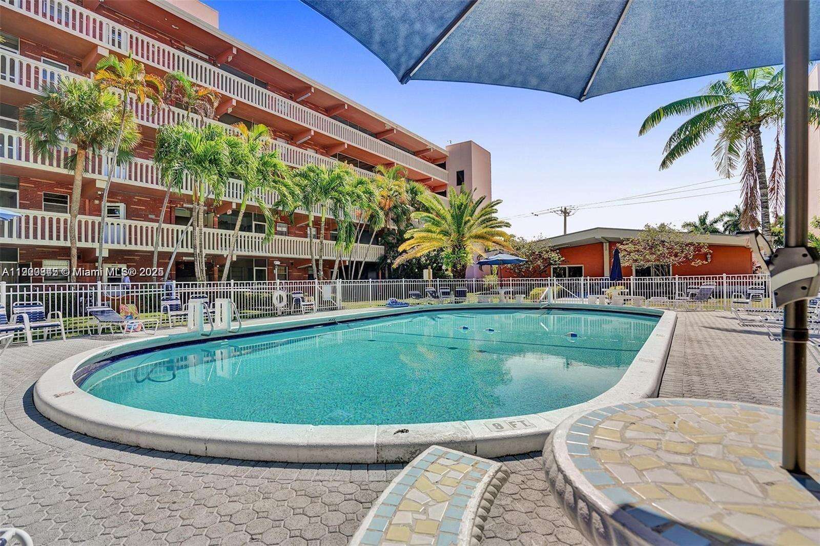 Eldorado Plaza West Condos for Sale & Rent | Picture 1