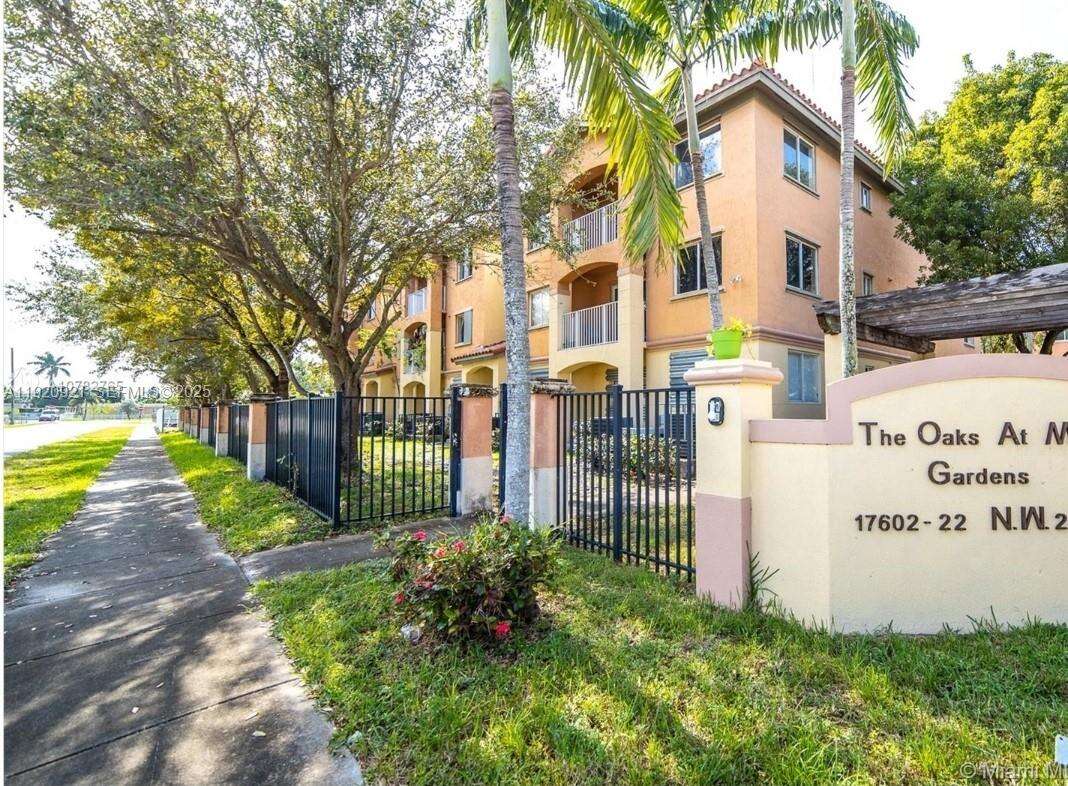 The Oaks At Miami Gardens Condos for Sale & Rent | Picture 1