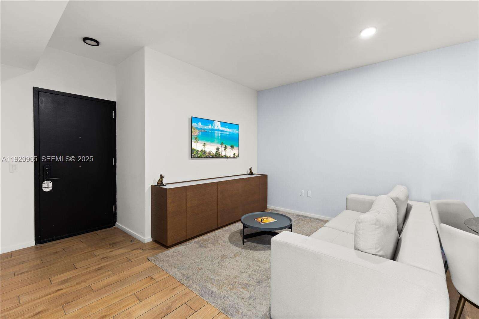 The Elser at 398 5th St, Miami, FL 33132 - For Sale photo 5