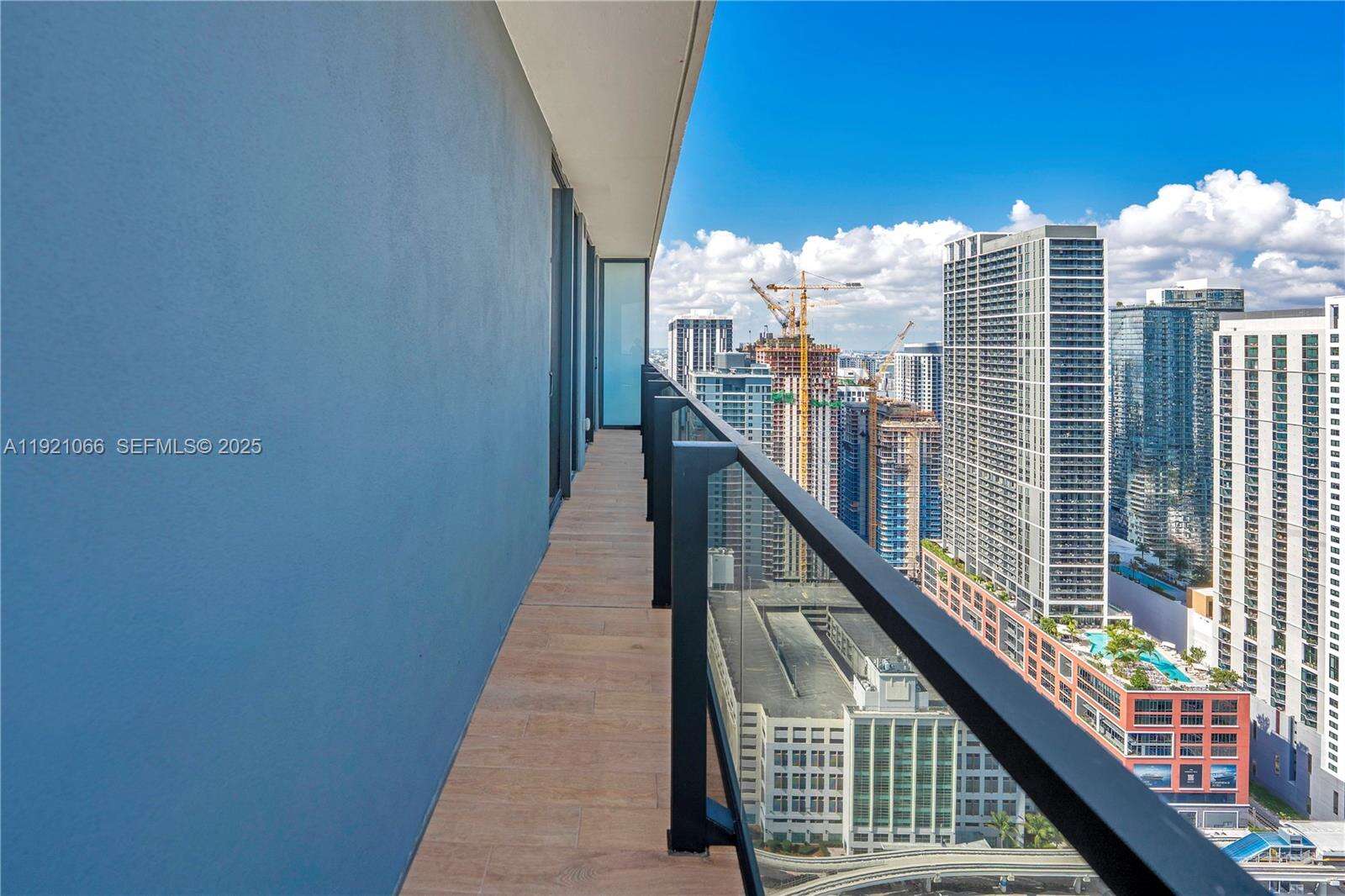 398 NE 5TH STREET - 398 5 St, Miami, FL 33132 | Picture 22