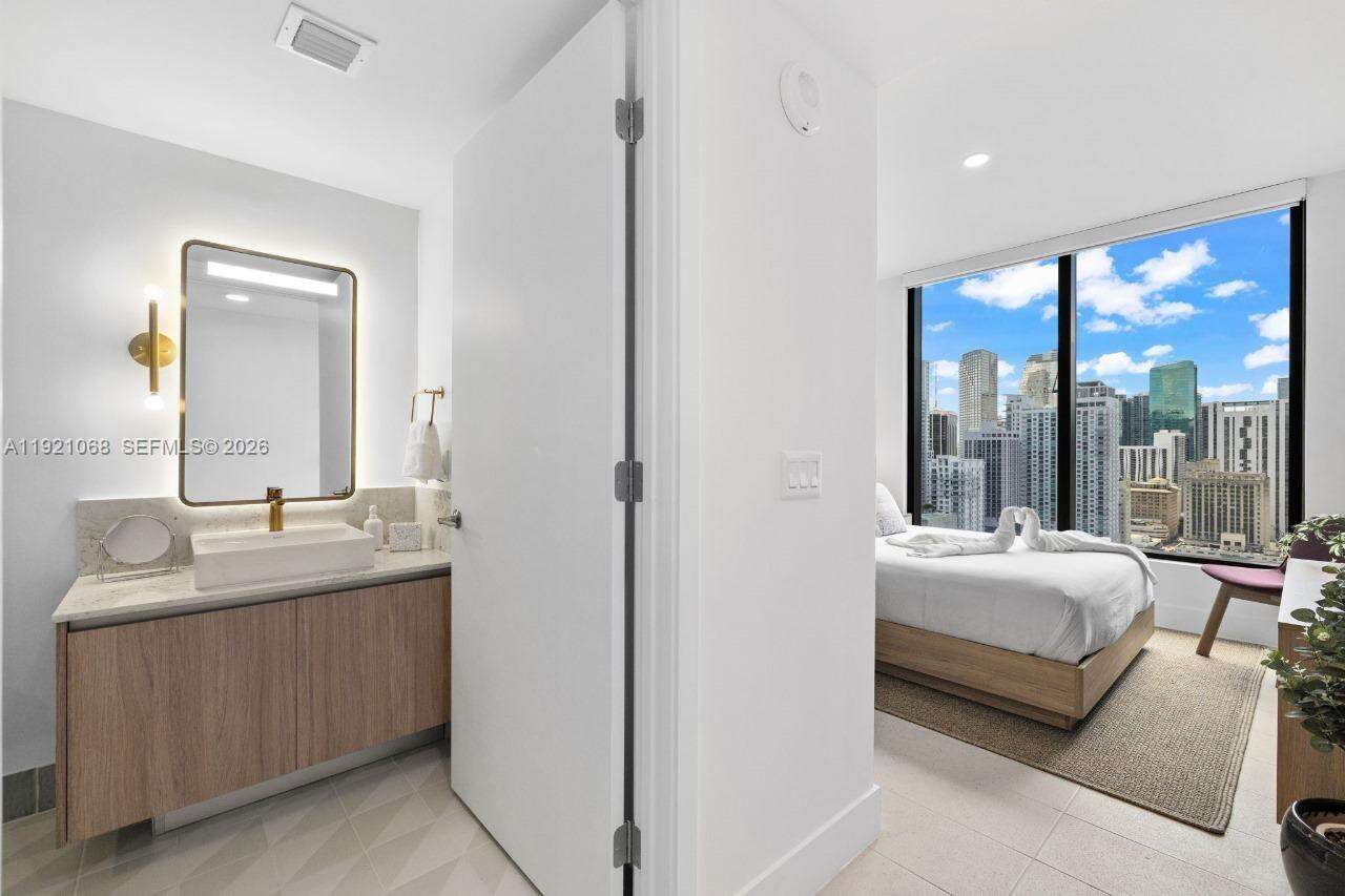 159 NE 6TH STREET - , Miami, FL 33132 | Picture 27