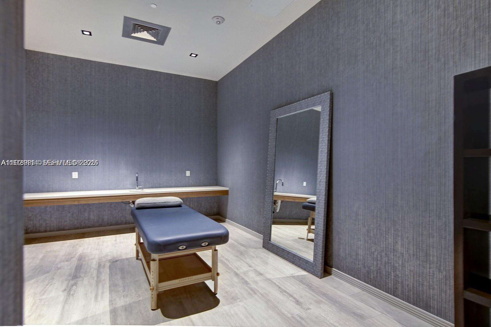 BISCAYNE BEACH - 2900 7th Ave, Miami, FL 33137 | Picture 24