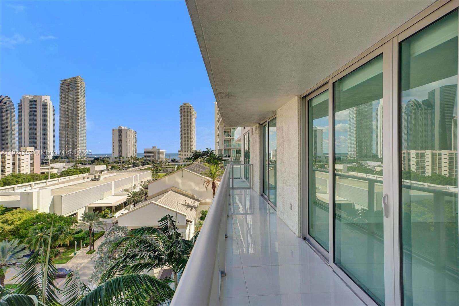 PARQUE TOWERS - 330 Sunny Isles Blvd, Sunny Isles Beach, FL 33160 | Picture 60