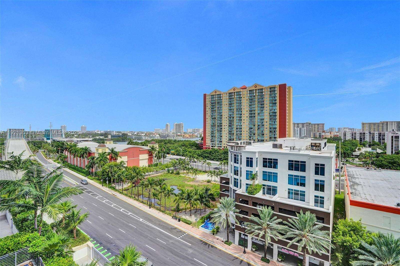 PARQUE TOWERS - 330 Sunny Isles Blvd, Sunny Isles Beach, FL 33160 | Picture 75