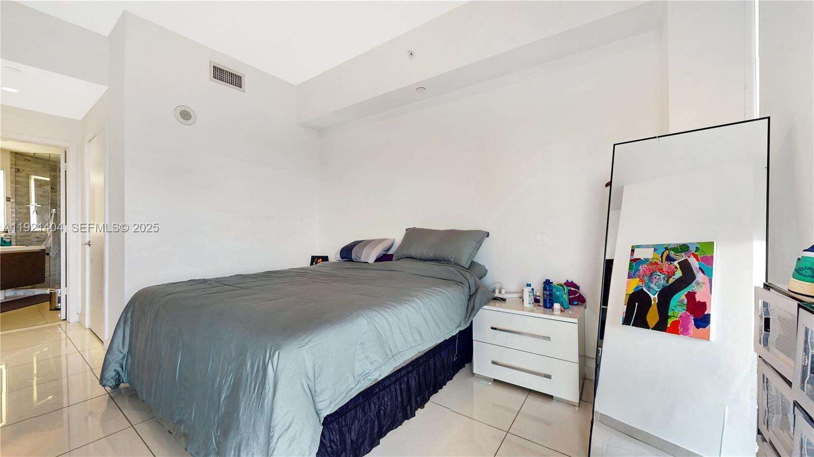 Paramount Miami Worldcenter at 851 1 Ave, Miami, FL 33132 - For Sale photo 13