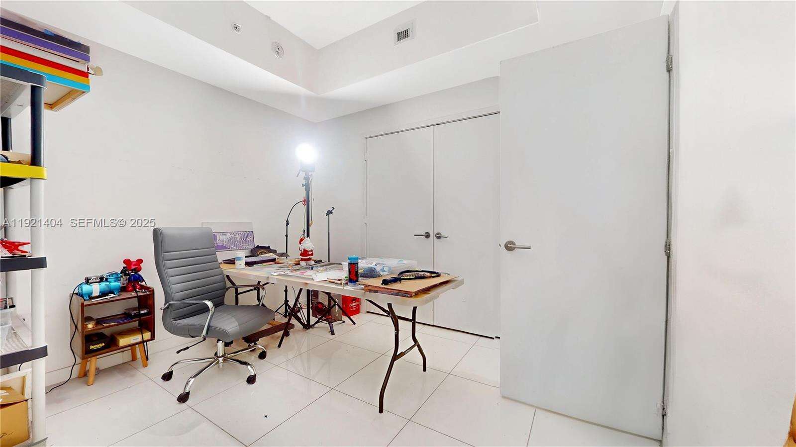 Paramount Miami Worldcenter at 851 1 Ave, Miami, FL 33132 - For Sale photo 23