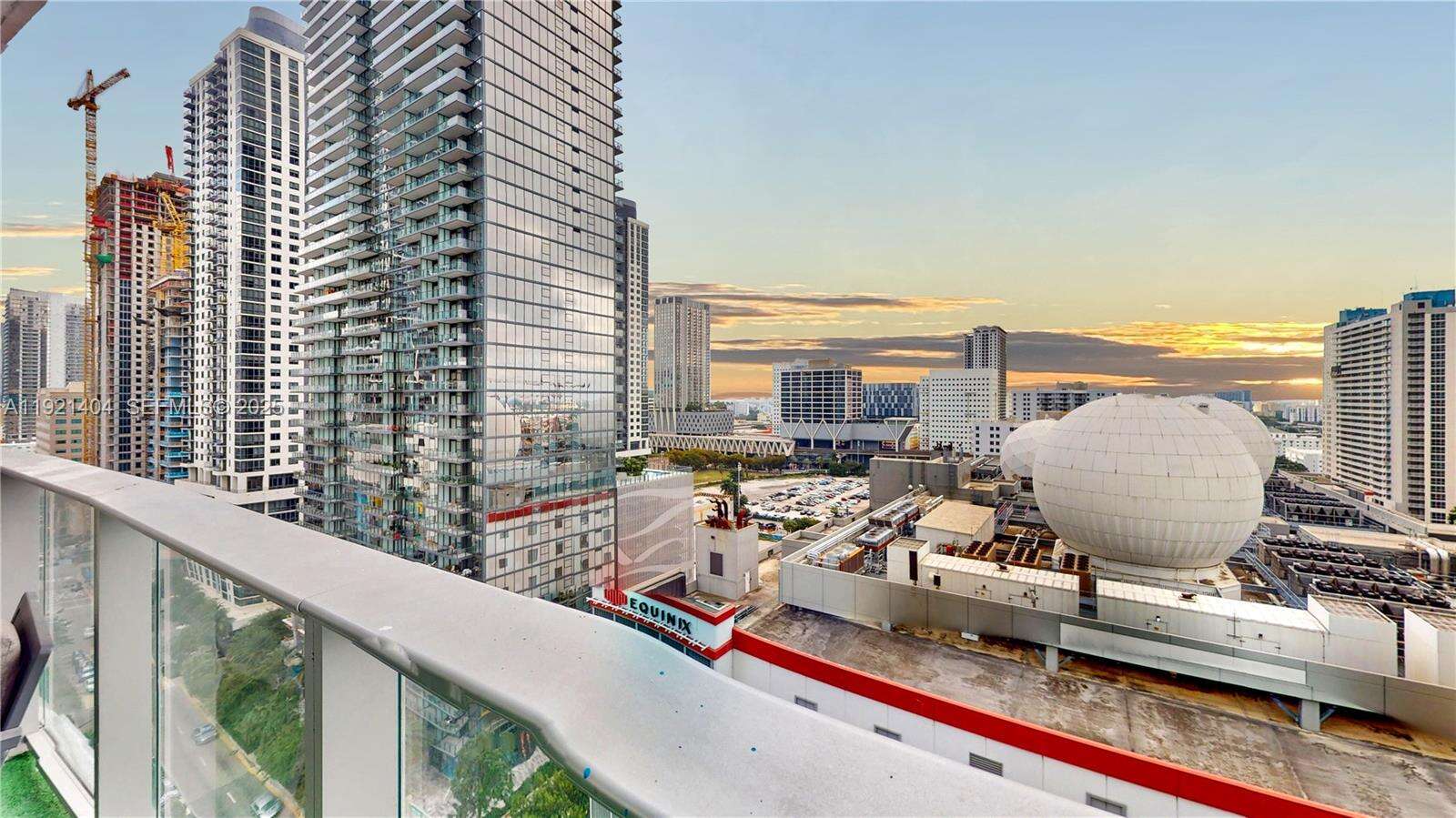 Paramount Miami Worldcenter at 851 1 Ave, Miami, FL 33132 - For Sale photo 27