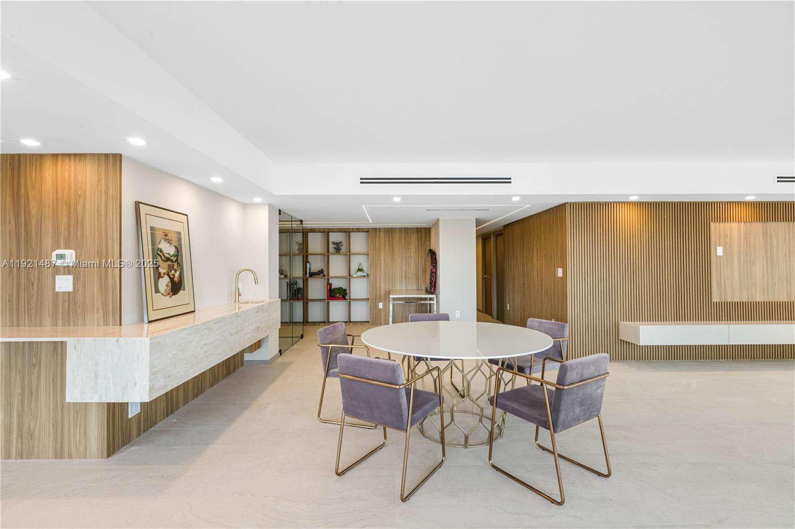 BAL HARBOUR 101 - 10155 Collins Ave, Bal Harbour, FL 33154 | Picture 26