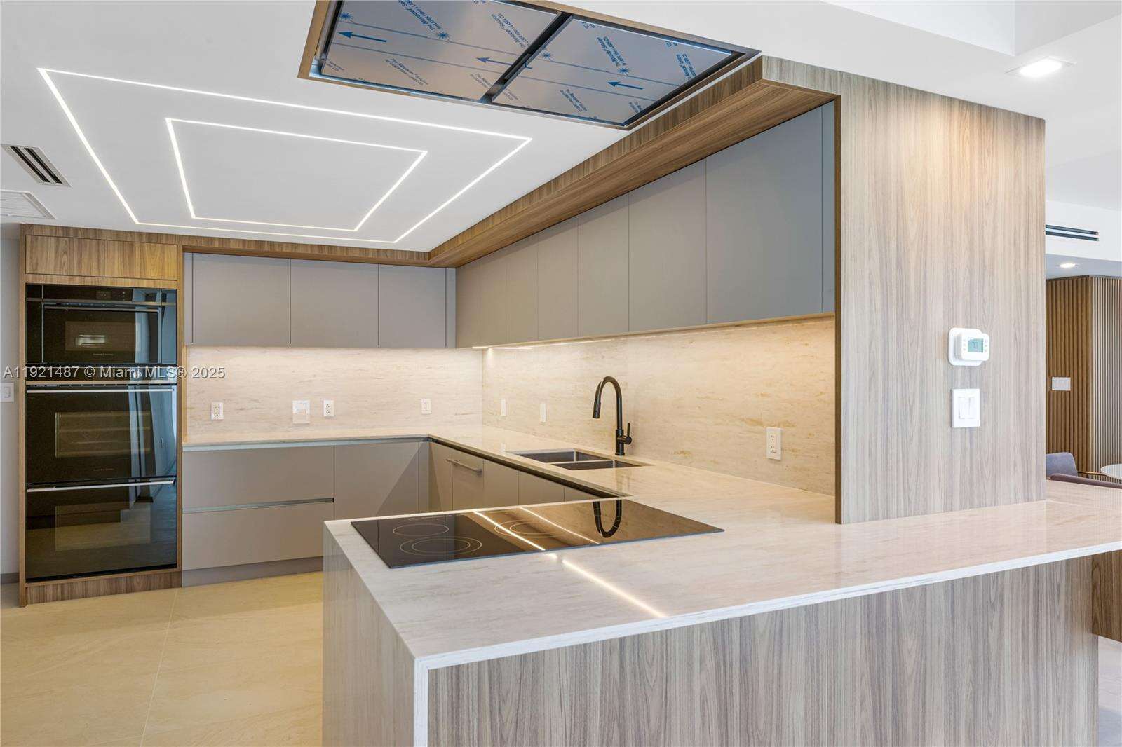 BAL HARBOUR 101 - 10155 Collins Ave, Bal Harbour, FL 33154 | Picture 29