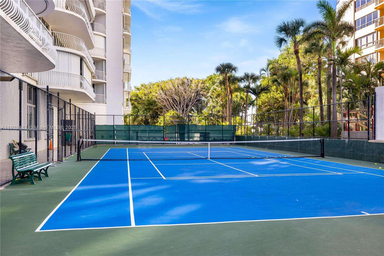 BAL HARBOUR 101 - 10155 Collins Ave, Bal Harbour, FL 33154 | Picture 5