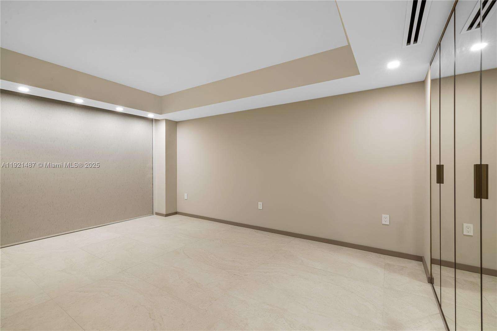 BAL HARBOUR 101 - 10155 Collins Ave, Bal Harbour, FL 33154 | Picture 44