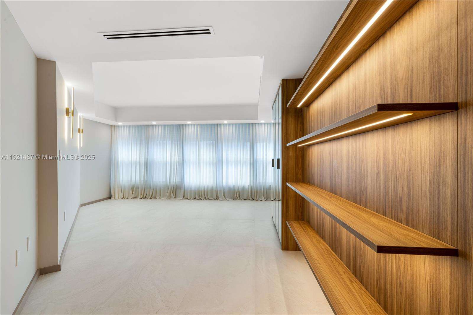 BAL HARBOUR 101 - 10155 Collins Ave, Bal Harbour, FL 33154 | Picture 47