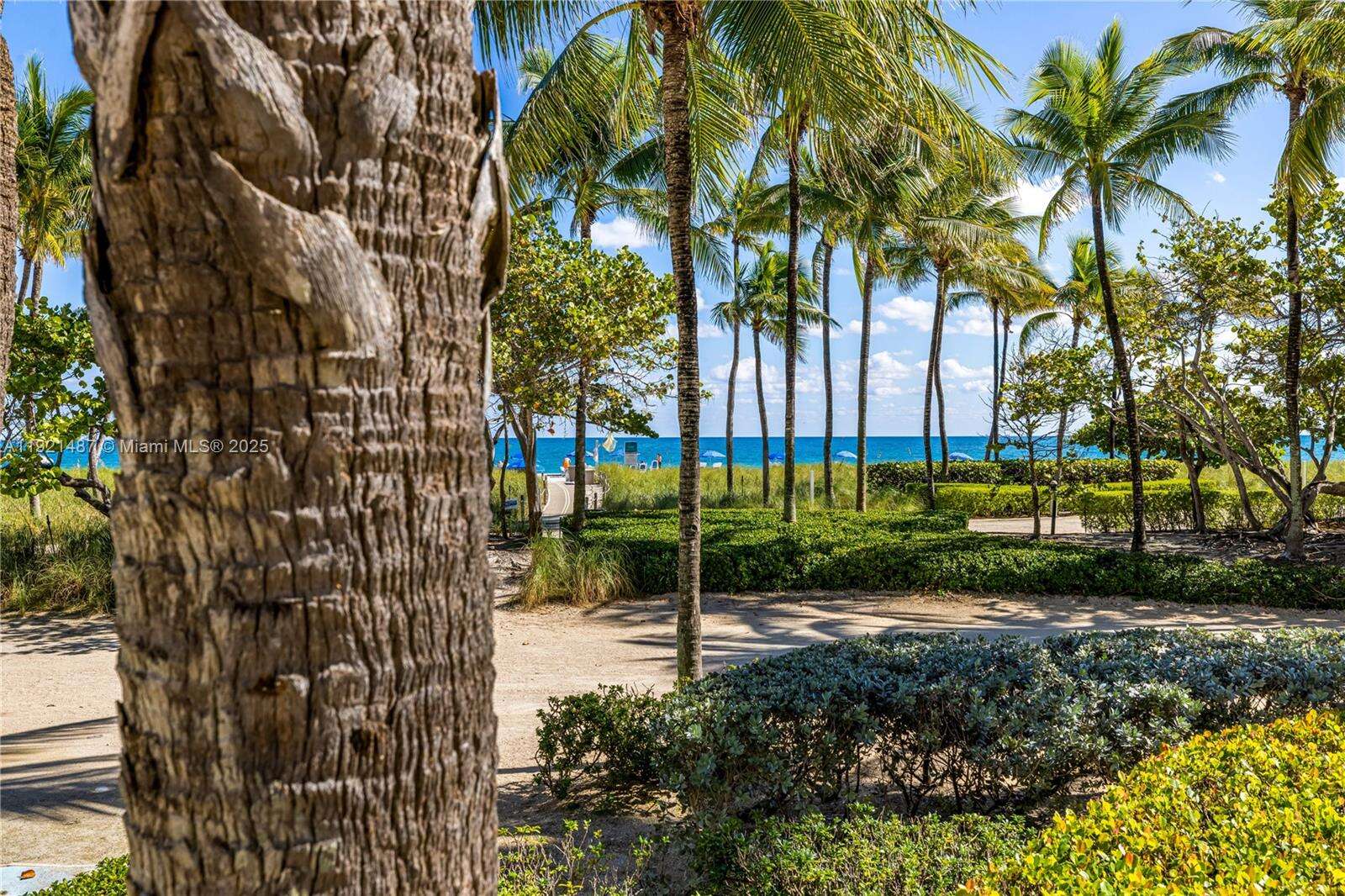 BAL HARBOUR 101 - 10155 Collins Ave, Bal Harbour, FL 33154 | Picture 9