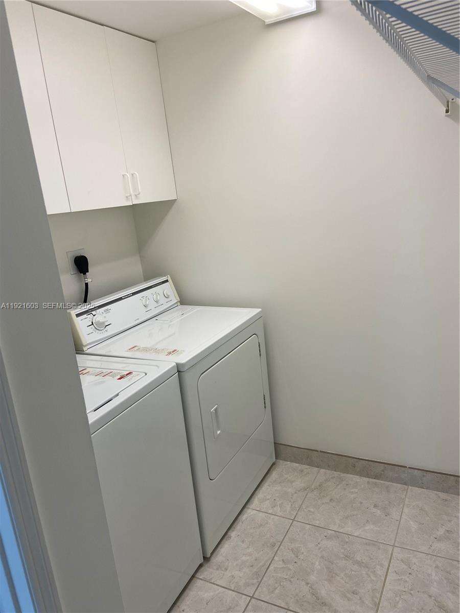 Hidden Bay at 3370 Hidden Bay Dr, Aventura, FL 33180 - For Sale photo 16