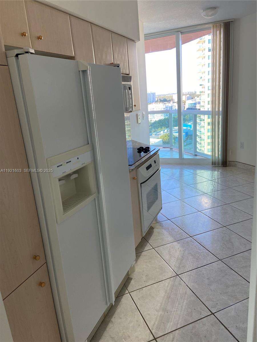 Hidden Bay at 3370 Hidden Bay Dr, Aventura, FL 33180 - For Sale photo 7