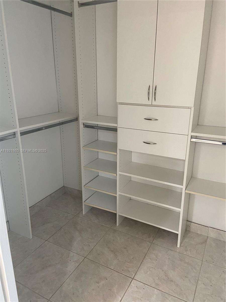 Hidden Bay at 3370 Hidden Bay Dr, Aventura, FL 33180 - For Sale photo 10