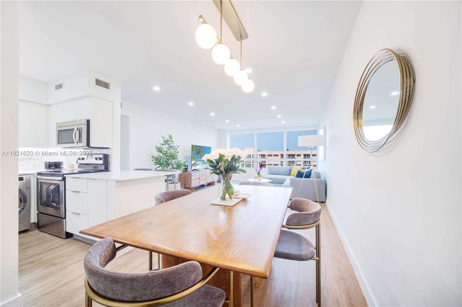 Flamingo South Beach at 1500 Bay Rd, Miami Beach, FL 33139 - For Sale photo 1