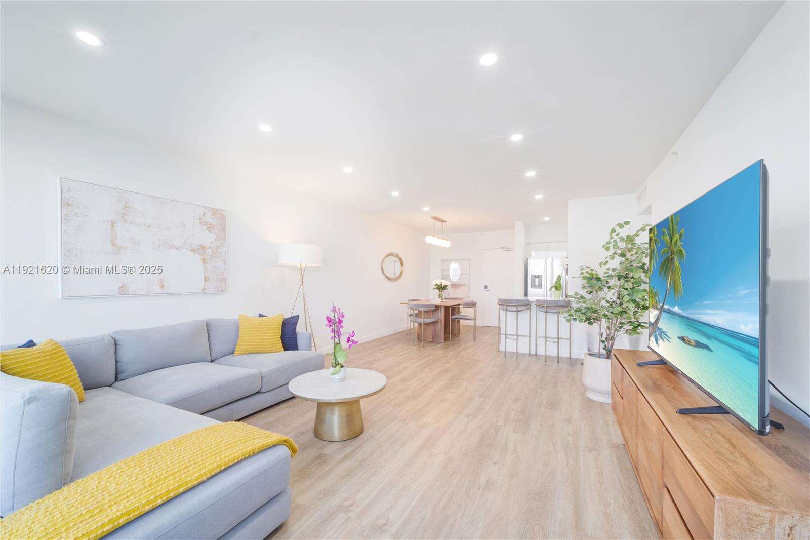 Flamingo South Beach at 1500 Bay Rd, Miami Beach, FL 33139 - For Sale photo 19